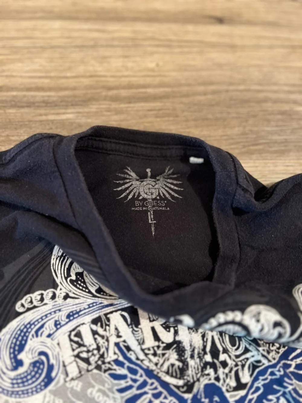 Rare Guess Carbon Black HARDCORE Insane Logo Size Large - Picture 5 of 5